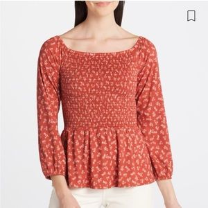 NWT Hanford off shoulder smocked knit top